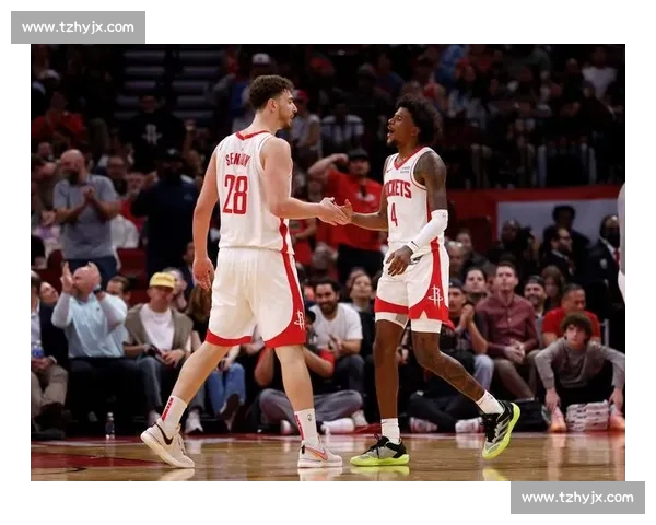 火箭对阵雷霆全场录像回放精彩瞬间解析与比赛走势盘点全面复盘